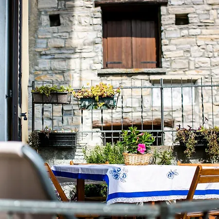Daire Salita Castello Argegno